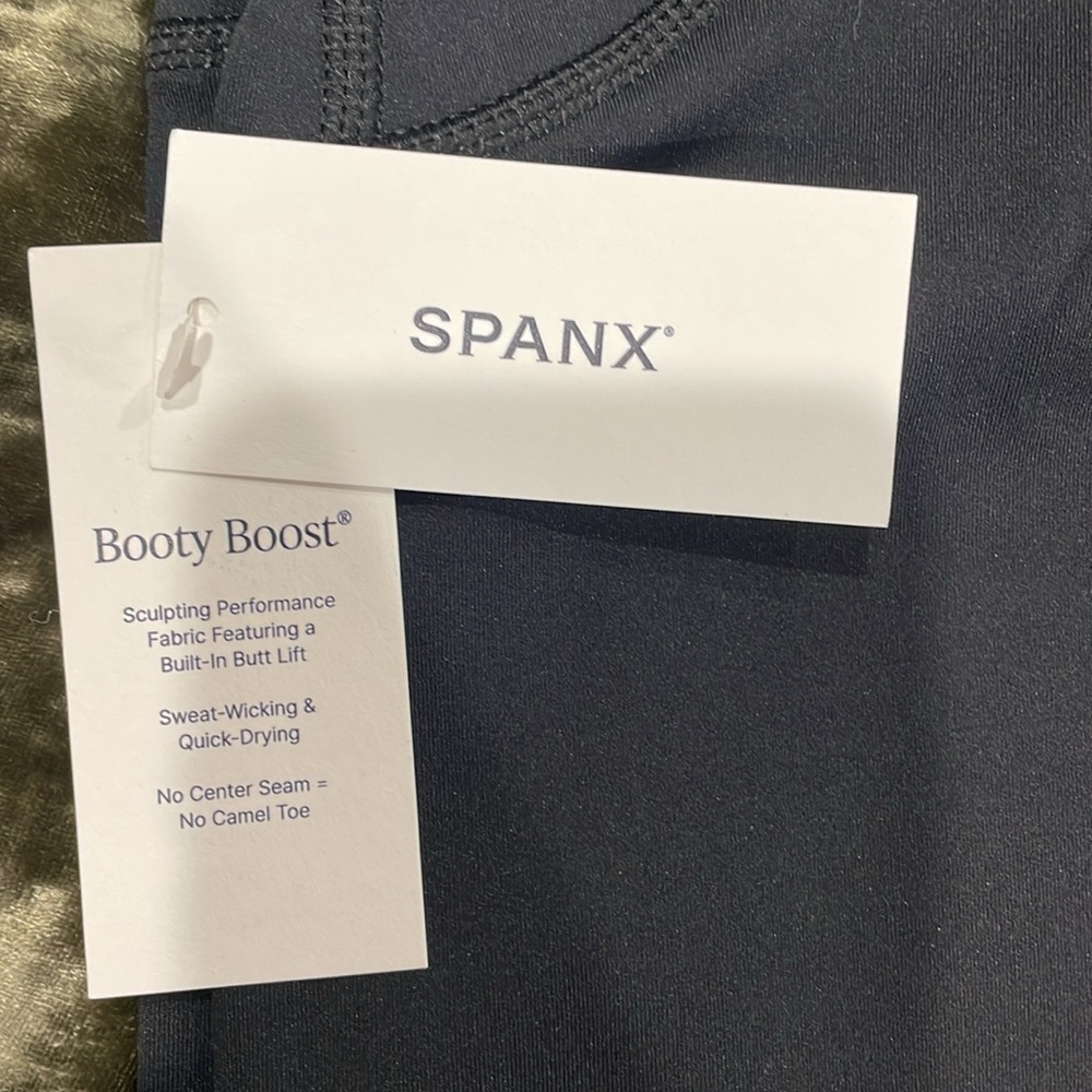 Spanx booty boost leggings